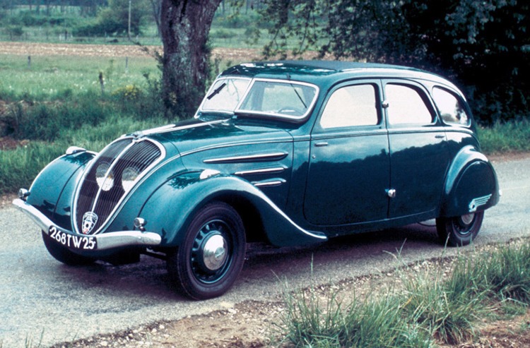 پژو ۴۰۲ مدل ۱۹۳۵